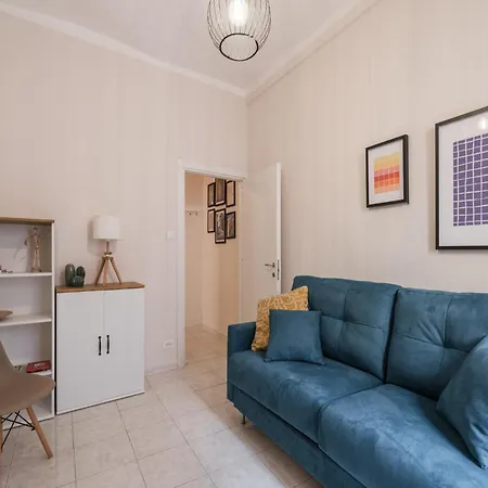 Lejlighed The Rent - Spacious One-bedroom Near Colosseum